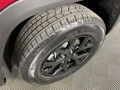 New 2026 Jeep Grand Cherokee Altitude AWD/4WD image 23