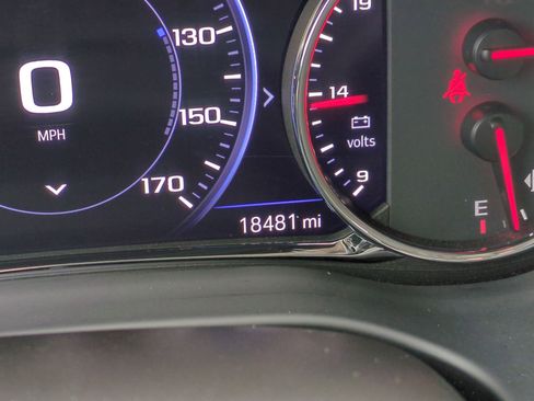 Used 2023 GMC Acadia Denali w/ Denali Ultimate Package image 11