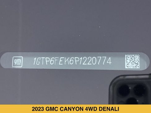 Certified 2023 GMC Canyon Denali AWD/4WD image 18
