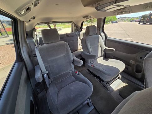 Used 2005 Toyota Sienna LE AWD/4WD image 20
