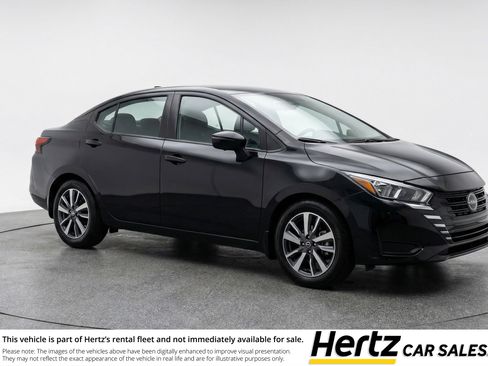 Used 2025 Nissan Versa SV FWD image 1