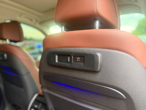 Used 2019 BMW X7 xDrive50i w/ Premium Package AWD/4WD image 35