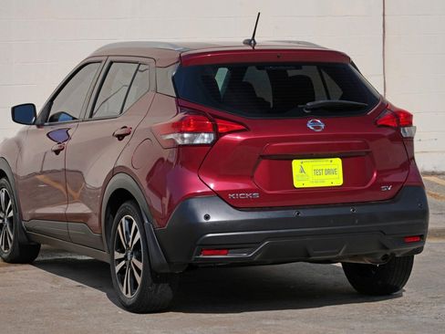 Used 2020 Nissan Kicks SV FWD image 43