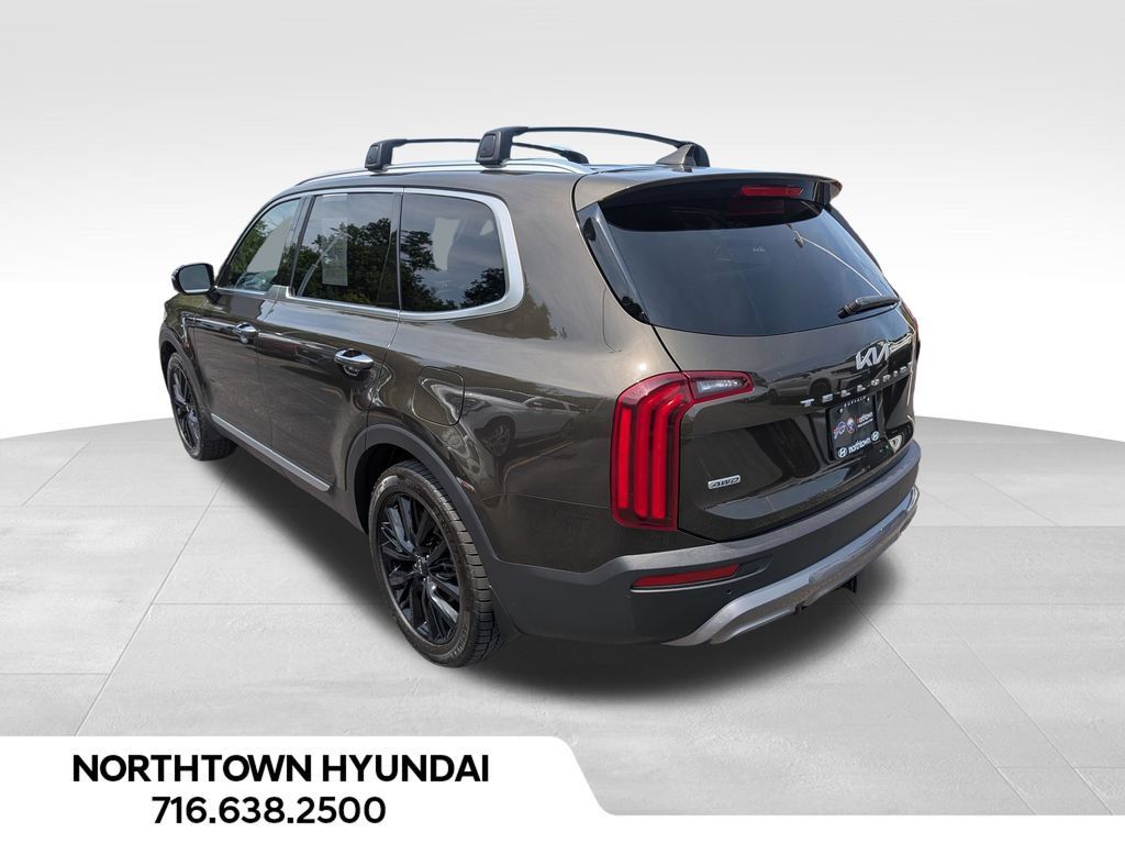 Used 2022 Kia Telluride SX w/ SX Prestige Package AWD/4WD image 3