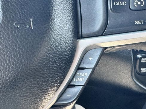 Used 2024 RAM 3500 Big Horn w/ Night Edition AWD/4WD image 13