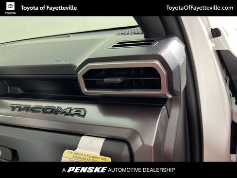 Certified 2025 Toyota Tacoma SR5 image 18