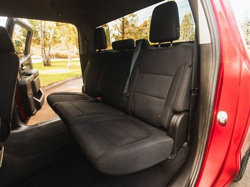 Used 2020 Chevrolet Silverado 1500 Custom Trail Boss w/ Custom Convenience Package image 31