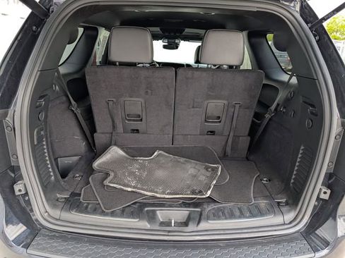 Used 2025 Dodge Durango GT AWD/4WD image 19