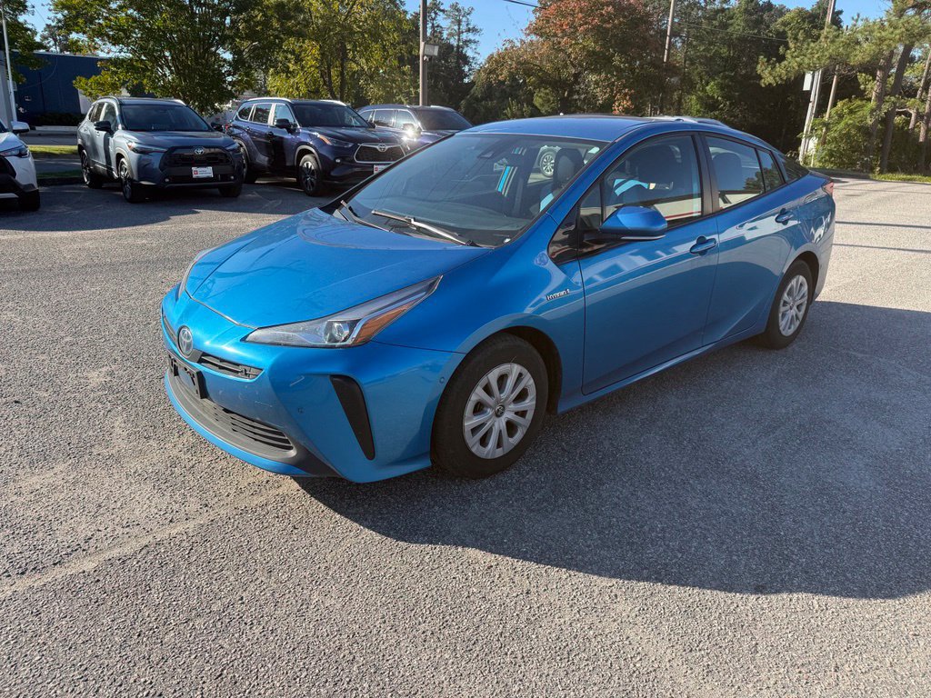 Used 2019 Toyota Prius LE FWD image 3