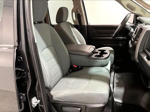 Used 2015 RAM 1500 Express image 31