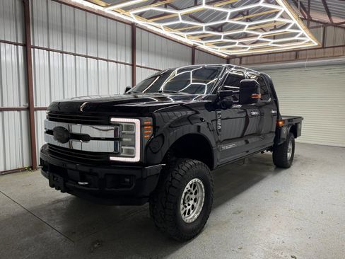 Used 2017 Ford F250 King Ranch w/ King Ranch Ultimate Package AWD/4WD image 1