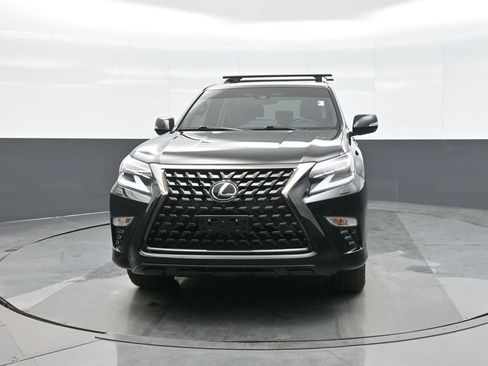 Used 2023 Lexus GX 460 w/ Black Line Special Edition image 2