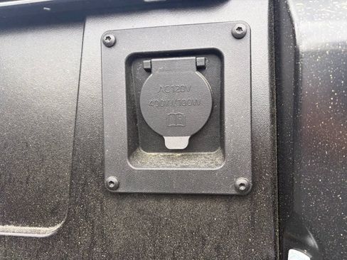 New 2026 Toyota Tundra Platinum AWD/4WD image 22