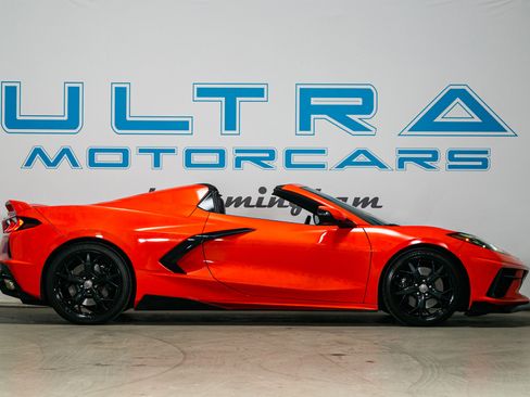 Used 2021 Chevrolet Corvette Stingray Preferred Conv w/ Z51 Performance Package image 7