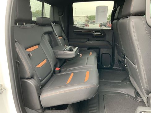 Used 2023 GMC Sierra 1500 AT4 w/ AT4 Premium Package AWD/4WD image 60