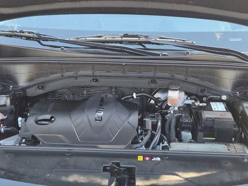 Certified 2023 Kia Sorento LX image 32