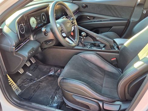 Used 2022 Hyundai Elantra N w/ Preferred Accessory Package image 10