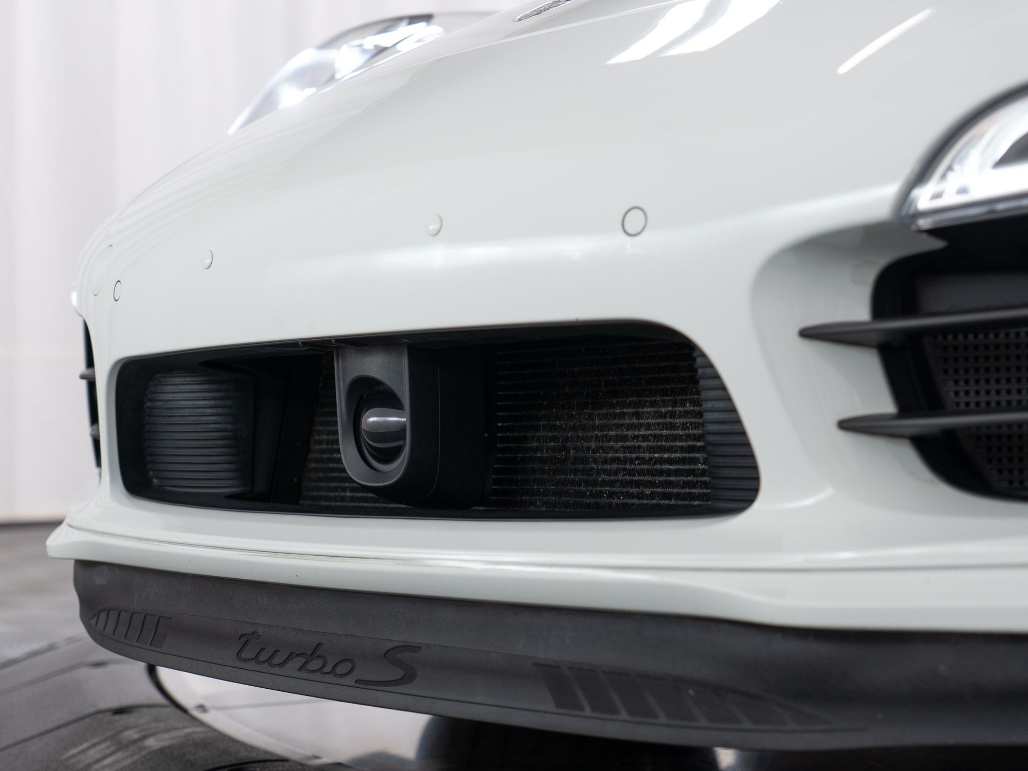Certified 2014 Porsche 911 Turbo S AWD/4WD image 43