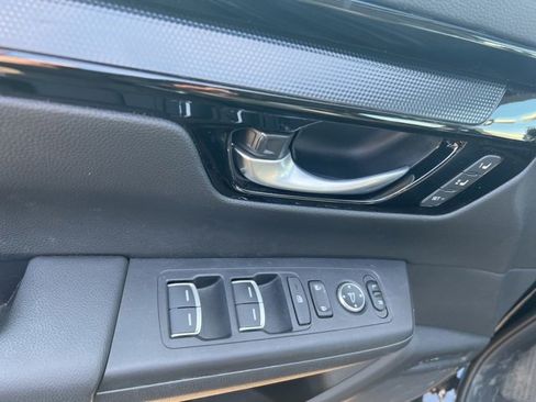 Used 2023 Honda CR-V EX-L image 16