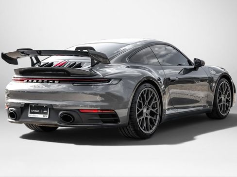 Used 2023 Porsche 911 Carrera RWD image 6