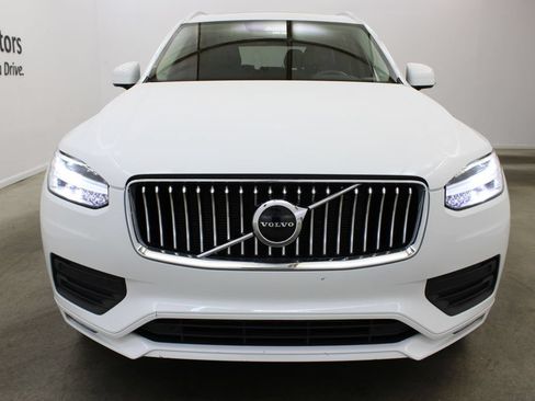 Used 2022 Volvo XC90 T5 Momentum FWD image 7