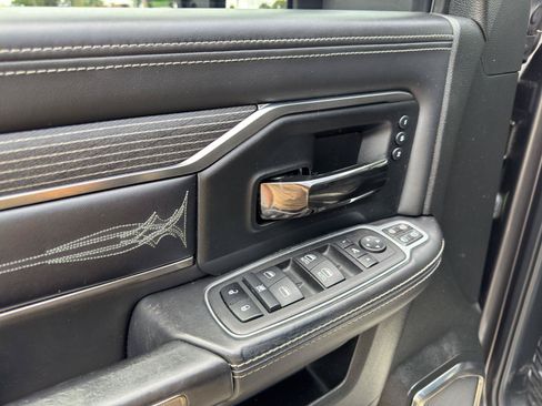 Used 2023 RAM 2500 Limited w/ Night Edition AWD/4WD image 20