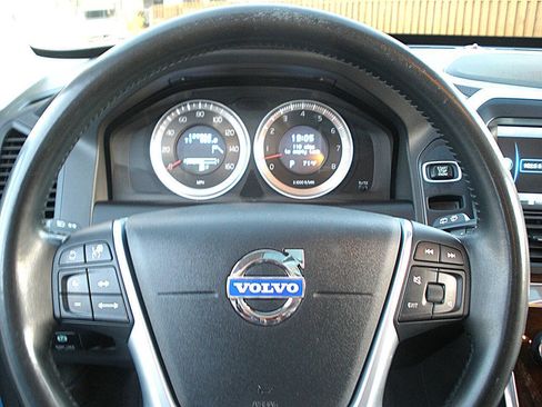 Used 2013 Volvo XC60 T6 AWD/4WD image 29
