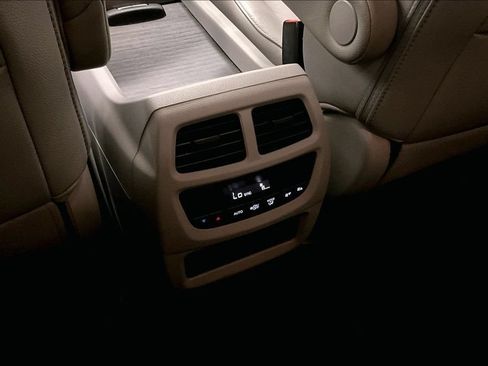 Used 2018 Honda Pilot EX-L image 10