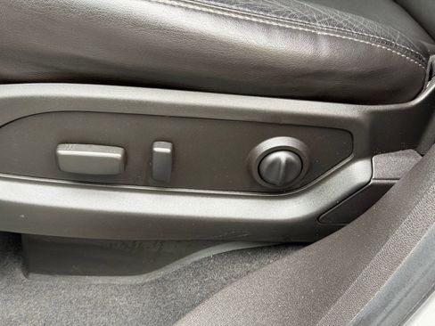 Used 2017 GMC Acadia Limited SLT FWD image 14