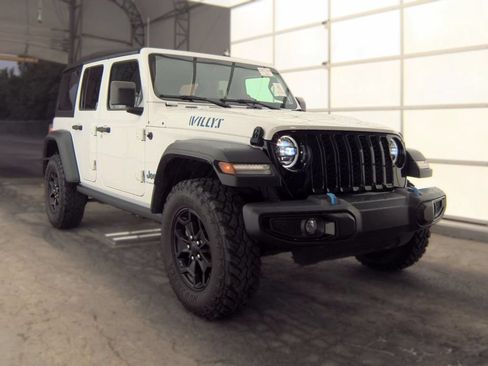 Used 2023 Jeep Wrangler Unlimited w/ Cold Weather Group AWD/4WD image 2