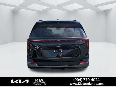 New 2026 Kia Carnival SX Prestige FWD image 4