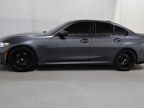 Used 2020 BMW M340i xDrive w/ Premium Package image 2