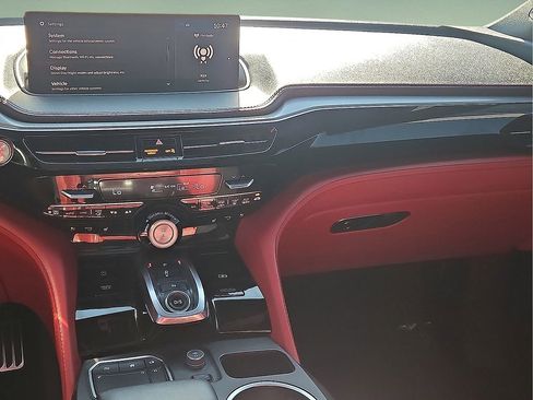 Used 2022 Acura MDX A-Spec image 17