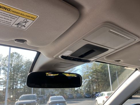 Used 2025 Honda CR-V EX image 28