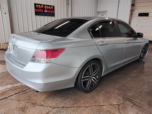 Used 2009 Honda Accord LX-P image 3