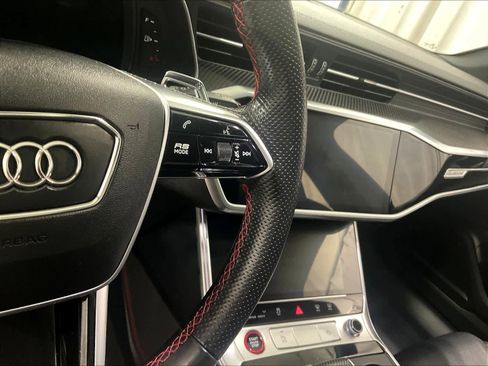 Used 2021 Audi RS 6 image 24