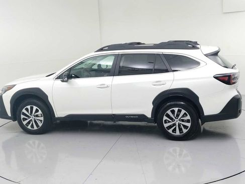 Certified 2025 Subaru Outback Premium image 6