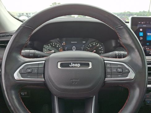 Certified 2022 Jeep Compass Trailhawk w/ Sun and Sound Group AWD/4WD image 19