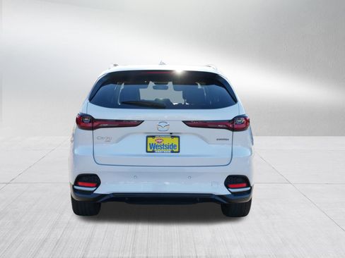 Used 2025 MAZDA CX-70 Plug-In Hybrid w/ Premium Pkg image 6