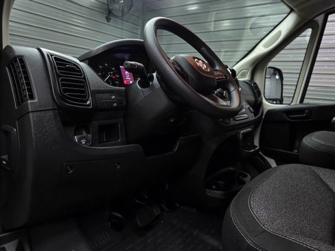 Used 2022 RAM ProMaster 3500 FWD image 13