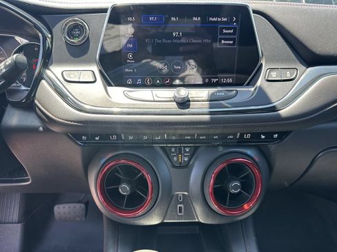 Used 2021 Chevrolet Blazer RS w/ Enhanced Convenience Package FWD image 30