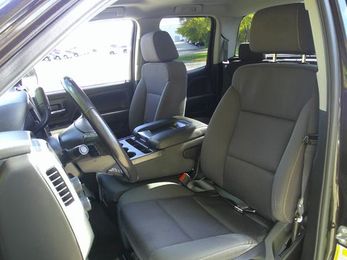 Used 2018 Chevrolet Silverado 1500 LT image 34