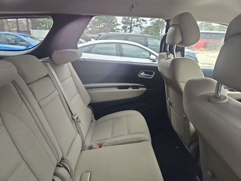 Used 2019 Dodge Durango SXT image 9