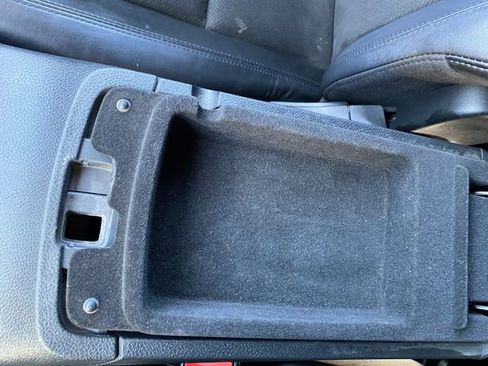 Used 2020 Jeep Grand Cherokee Altitude image 24