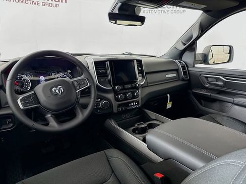 New 2026 RAM 1500 4x4 Crew Cab image 21