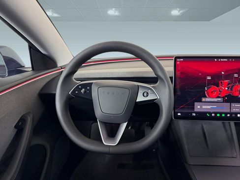 Used 2024 Tesla Model 3 image 16