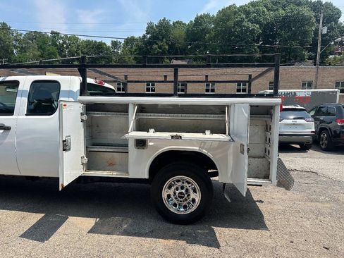 Used 2013 GMC Sierra 3500 W/T RWD image 7