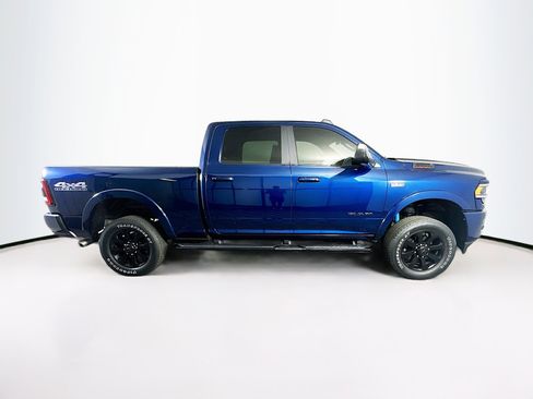 Used 2022 RAM 2500 Laramie w/ Night Edition image 10