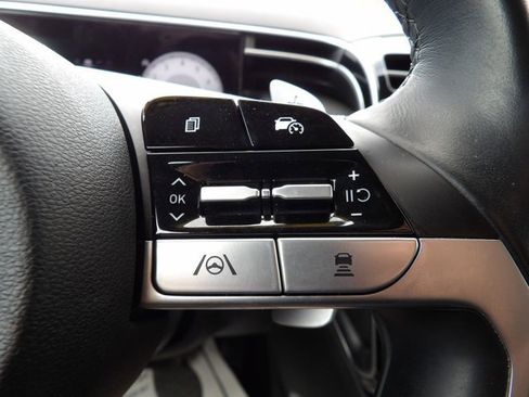 Used 2023 Hyundai Tucson Limited image 18