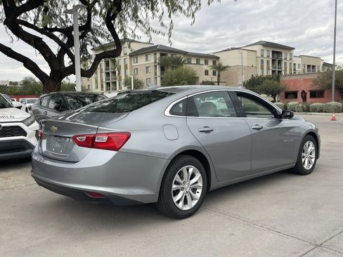 Used 2024 Chevrolet Malibu LT image 2